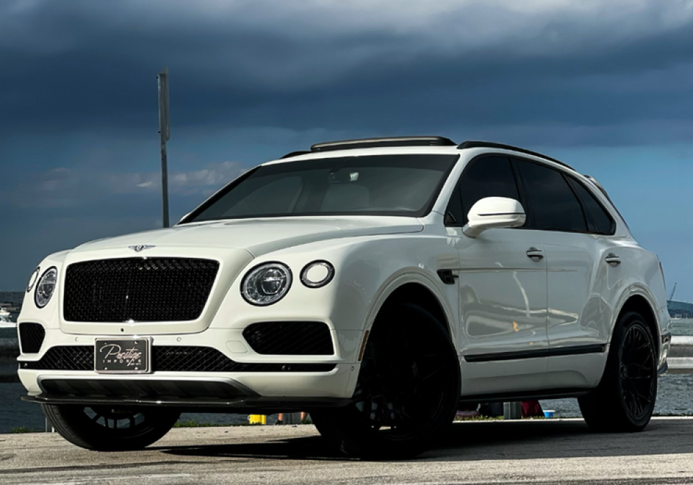 Betley Bentayaga Mulliner White